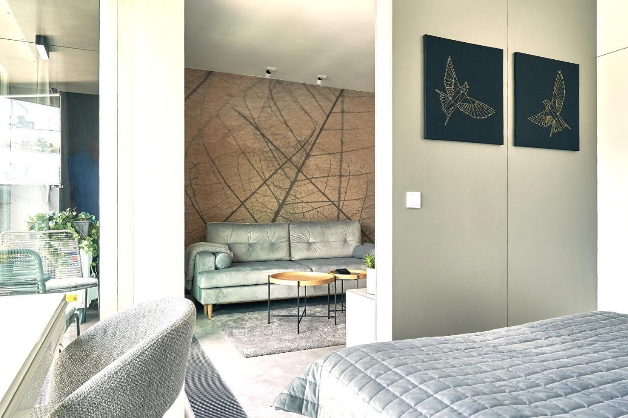 Mennica Residence Suite Apartments Warsawa Bagian luar foto