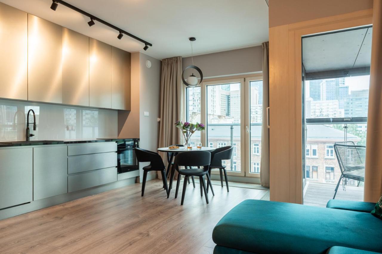 Mennica Residence Suite Apartments Warsawa Bagian luar foto